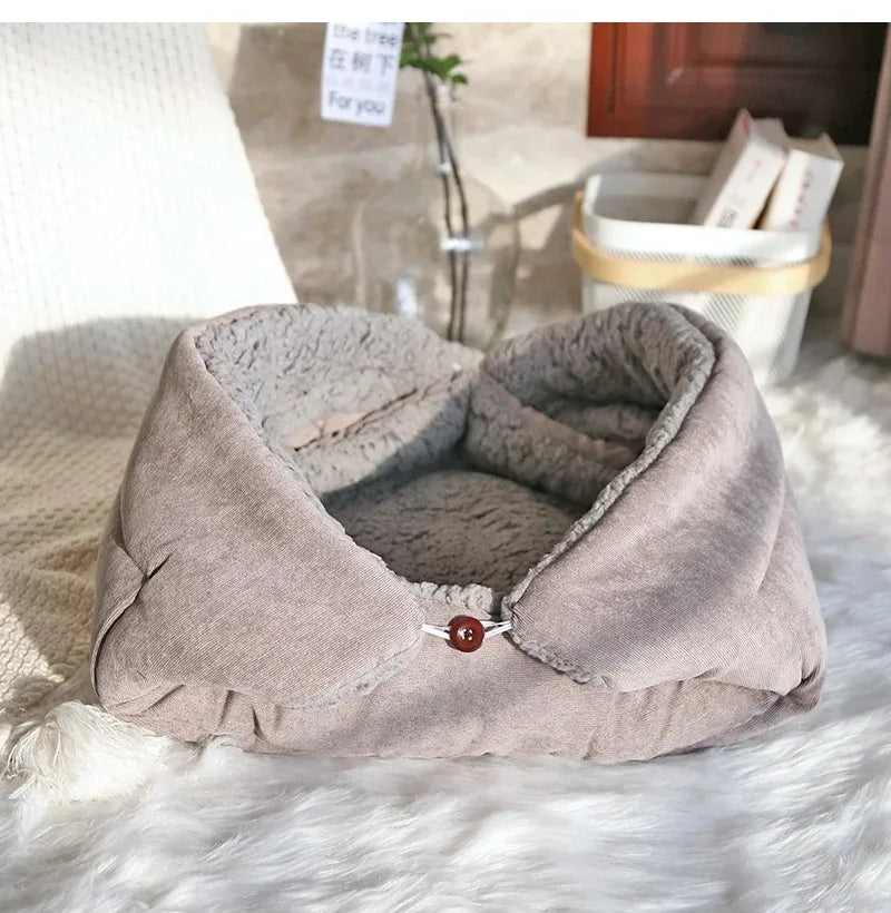 Cats Beds for Winter Warm Accessories Kitten Houses Dog Bed Basket Mat Things Cushions House Puppy Goods Pet Supplies