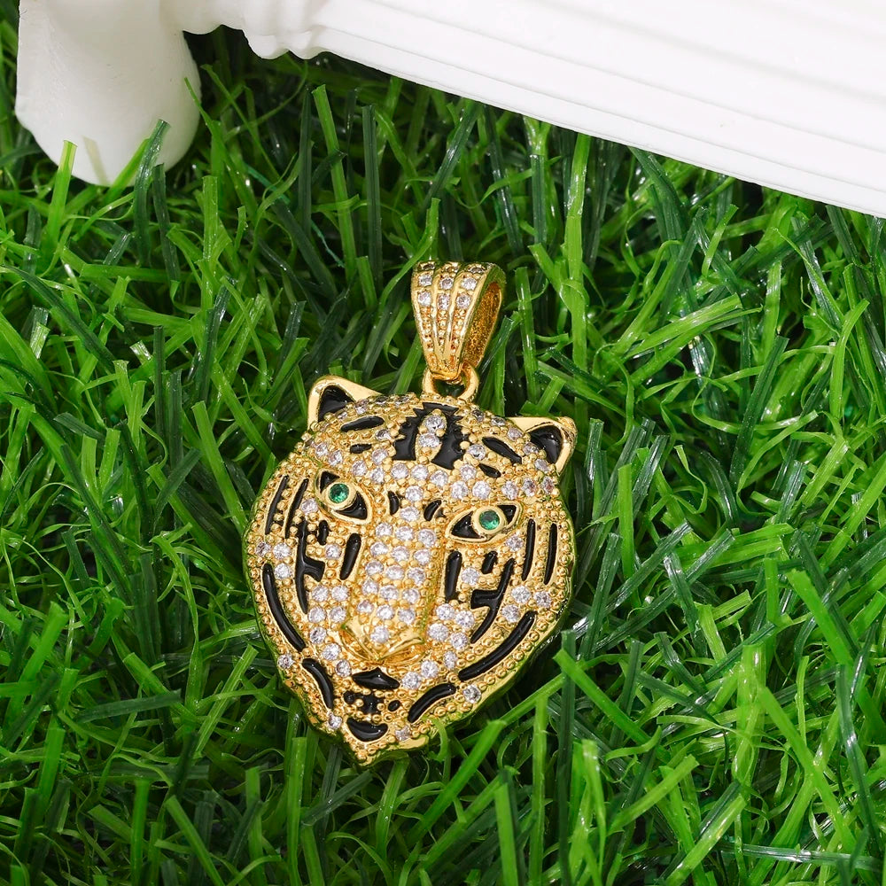 Juya 18K Real Gold Plated Cubic Zircon Bear Lion Bird Tiger Panther Head Leopard Charms For DIY Pendant Necklace Bracelet Making