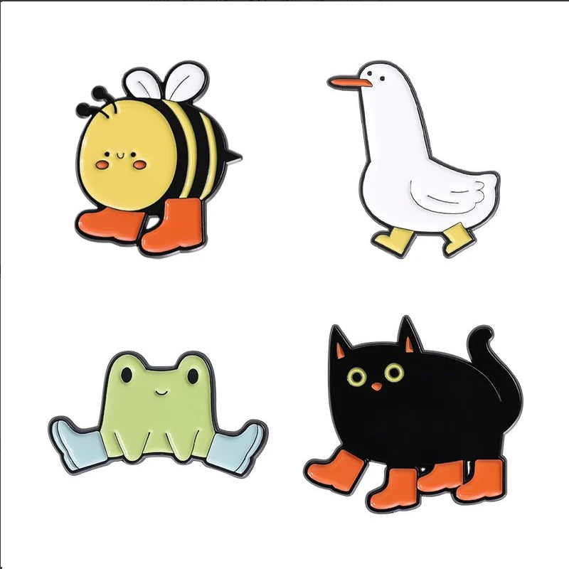 Funny Animal Sets Enamel Pins Cartoon Anime Figure Ghost Spooky Cute Cat Bird Brooches Backpack Lapel Badge Punk Jewelry Gifts