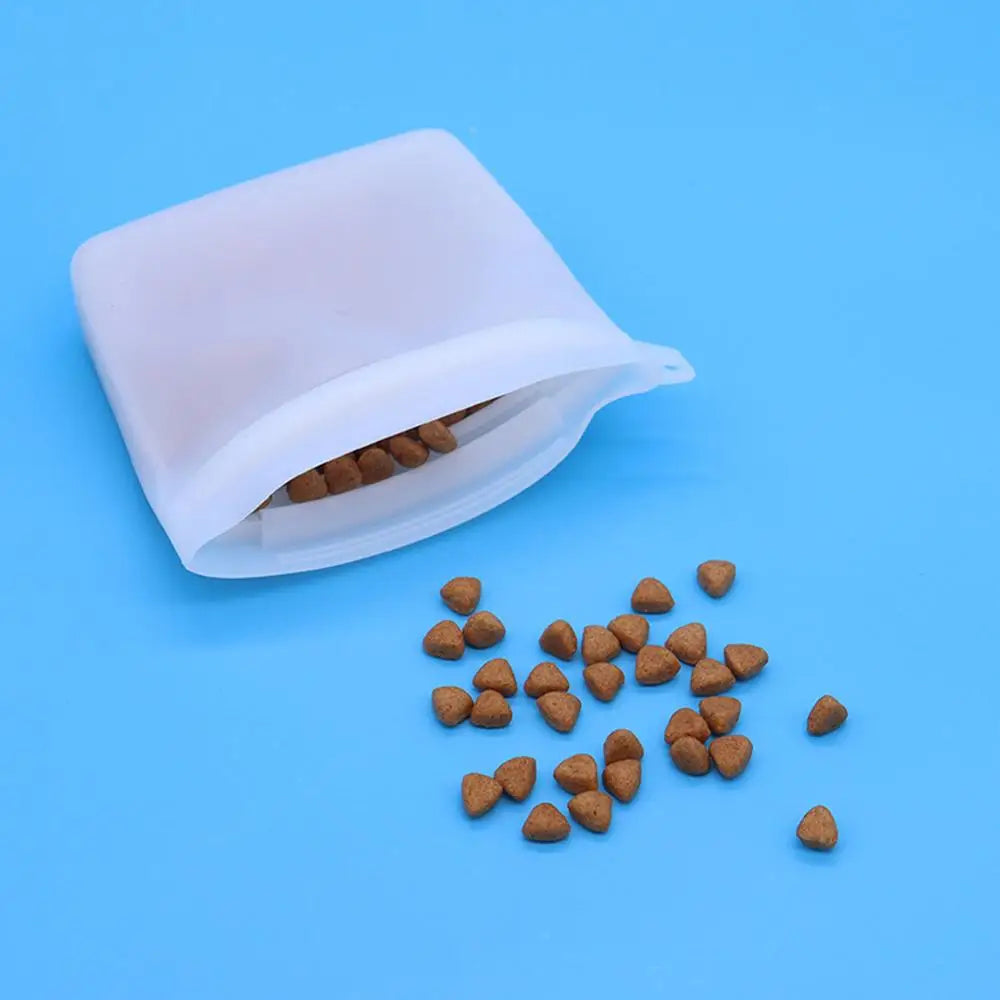 Silicone Dog Treat Bag Outdoor Feeder Portable Dog Training Bag Waterproof Dog Treat Holder Pouch Food Reward Storage Bag