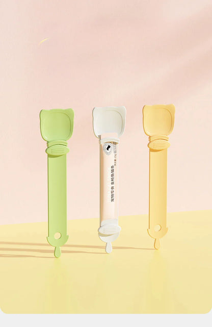 Pet Feeder Spoon Cat Snack Liquid Food Squeeze Tools Multifunctional Cat Feeding Spoon for Wet Food Treat Puppy Kitten Dispenser