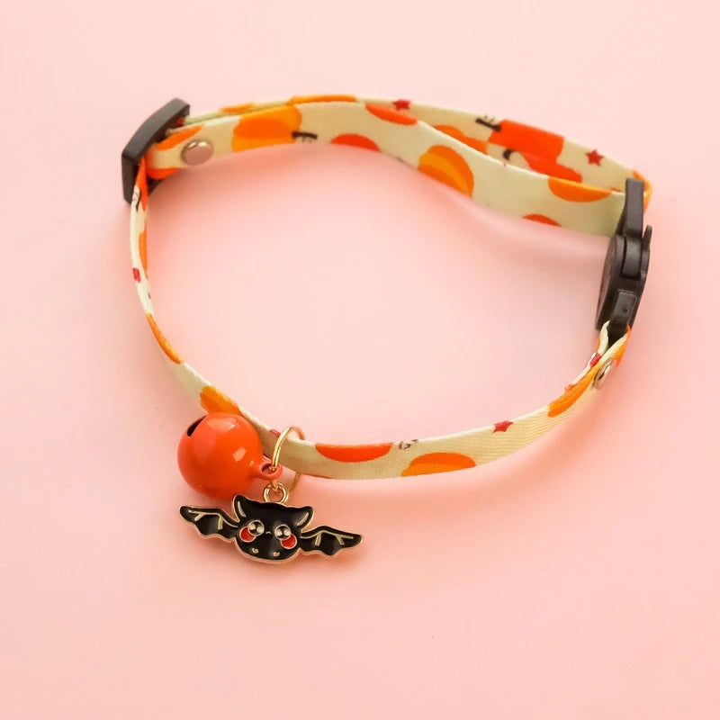 Lightweight Halloween Dog Collars Durable Skull Bat Pendant Cosplay Neck Accessories for Cats Personalized Decorate Pet Necklace