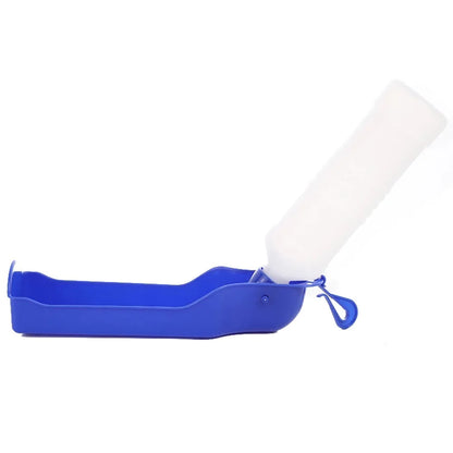 Outdoor Travel Dog Water Bottle for Walking Portable Dog Water Dispenser Pet Drink Cup with Rotatable Clamshell Sink 250ml 500ml