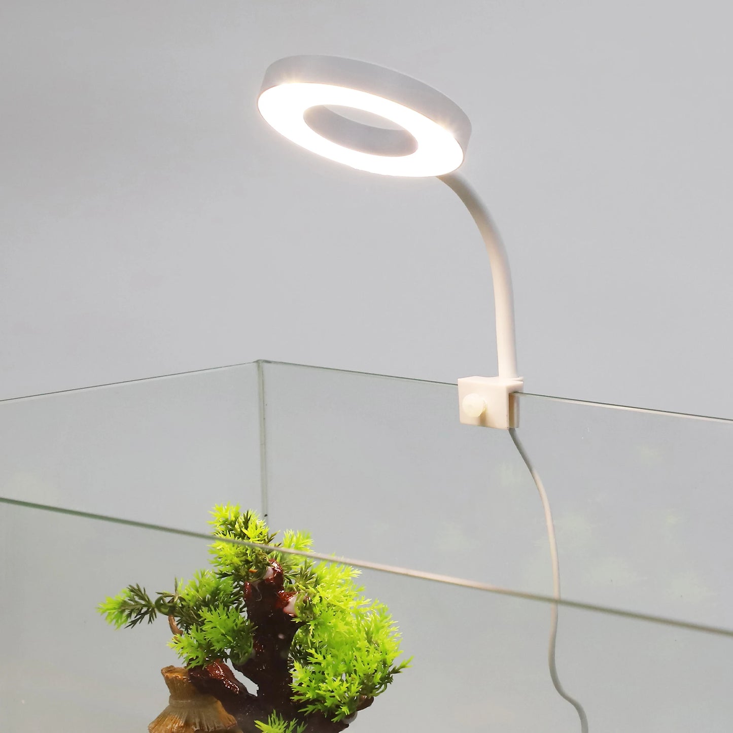 UXCELL Aquarium Lamp LED 6W USB-Plug Light 360° Rotate 3 lighting Color 48 Lamp Beads Aquarium Lamp Clip-on Lamp For Fish Tank