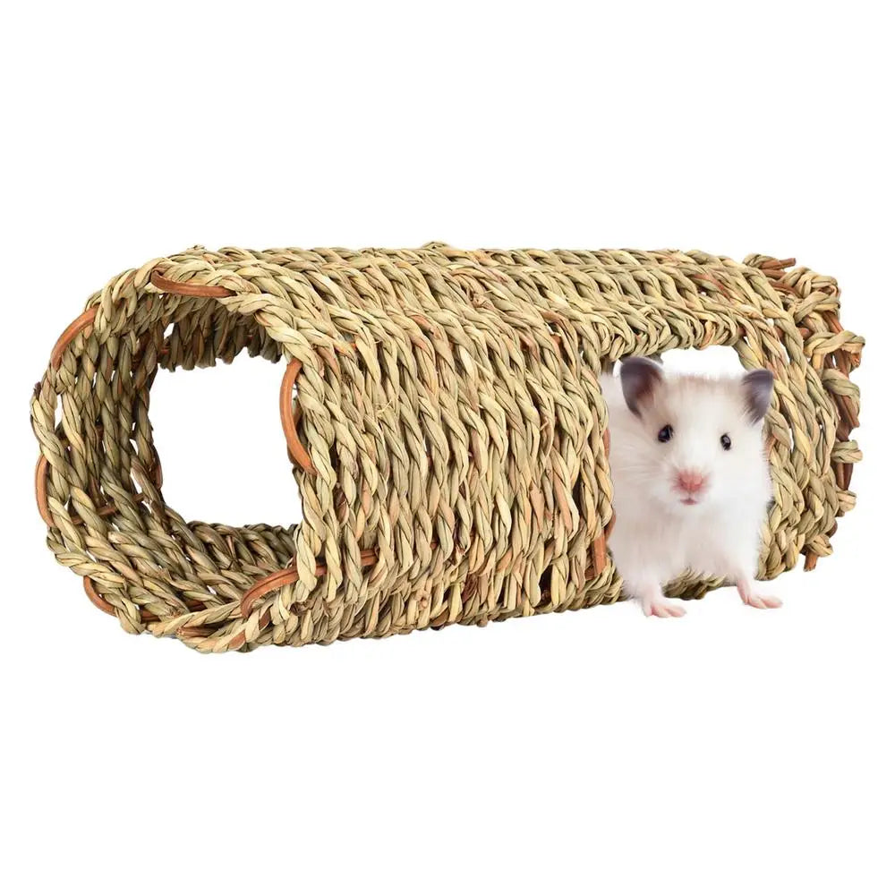 Hamster Grass Tunnel Natural Grass Tunnel Hamster Spacious Nest Indoor Pet Hideaway Hut Small Animals Activity Center for Dutch