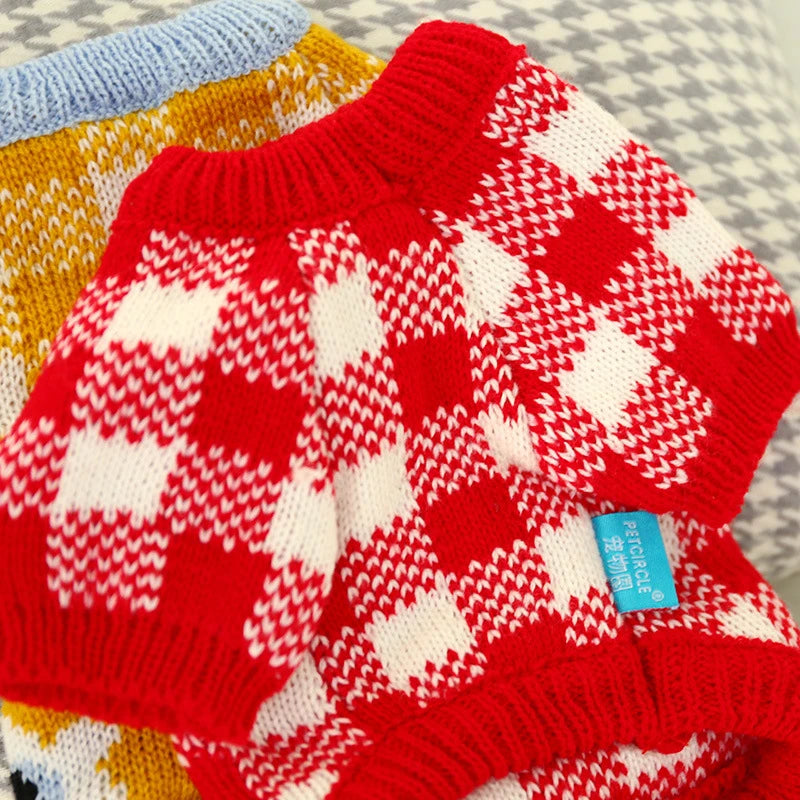 Luxury Designer Warm Winter Clothes for Pets Wool Knitting Floral New Year York Dog Sweaters Sphinx Cat Christmas Puppy Clothing