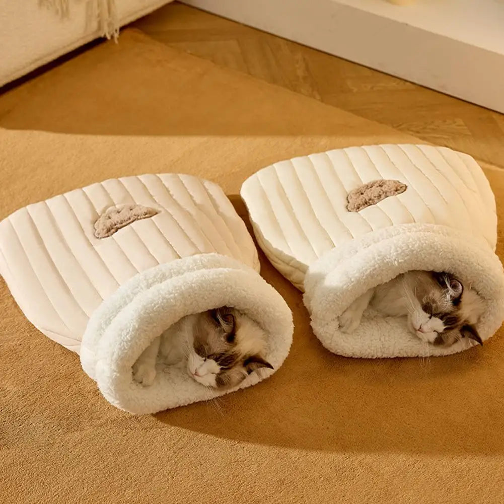 New Creative Pocket Cat Nest Semi-enclosed Pet Sleeping Bag Lambswool PP Cotton Warm And Comfortable Cat Sleeping 44/54cm Bag