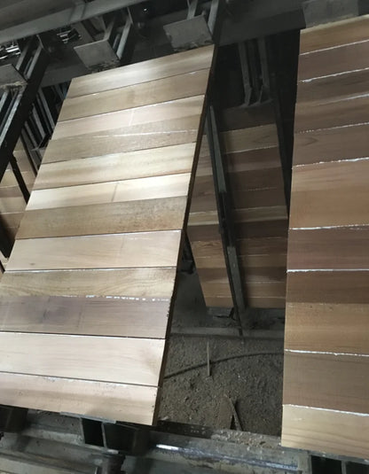 Wholesale Beehive Kit Beekeeping Red Cedar Wood UK British Standard National Bee Hive and Frame with Foundation