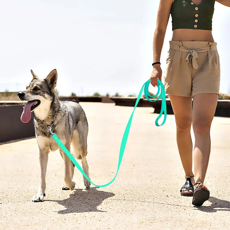 Waterproof Dog Leash PVC Dog Leash Recall Long Line For Beach,Swimming,Tracking,Training Dogs Lead for Pet,Medium and Large Dogs