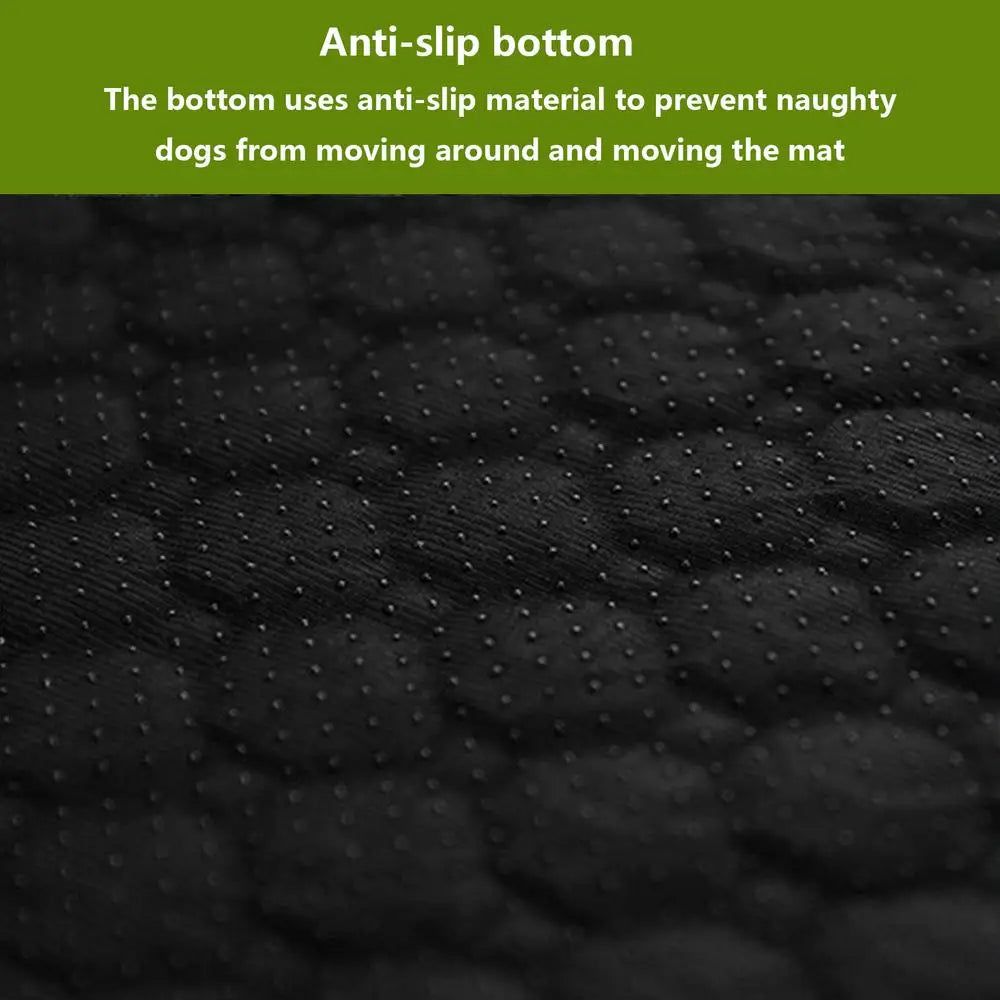 Reusable Puppy Pads Christmas Theme Pet Pee Pads Leak-Proof Puppy Pads Pee Pee Pads Super Absorbent Whelping Mat 60*45cm