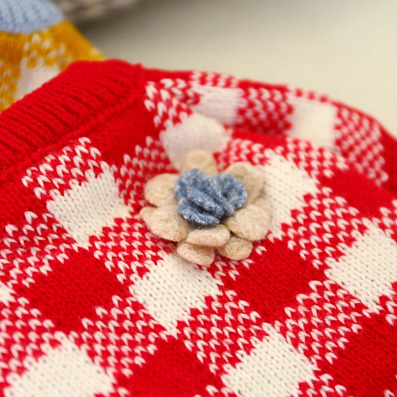 Luxury Designer Warm Winter Clothes for Pets Wool Knitting Floral New Year York Dog Sweaters Sphinx Cat Christmas Puppy Clothing