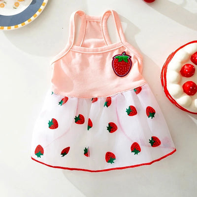 Dog Strawberry Skirt Puppy Summer Clothes Cute Lace Dog Clothing 2024 Chihuahua French Bulldog Dog Suspenders Girls Dog Costume