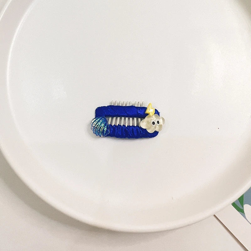 Cartoon Long Hair Cats Pet Products Designer Grooming Comb Small Chihuahua Accessories for Dogs Birthday Gifts Pet Hair Clips