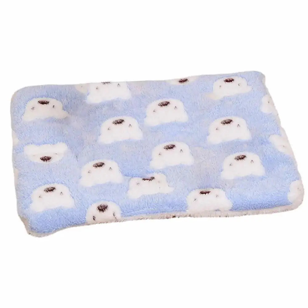 Cozy Cat Calming Blanket Super Soft And Warm Flannel Pet Blankets Soft And Warm Machine Washable Sleeping Mat For Dogs Cats Cold