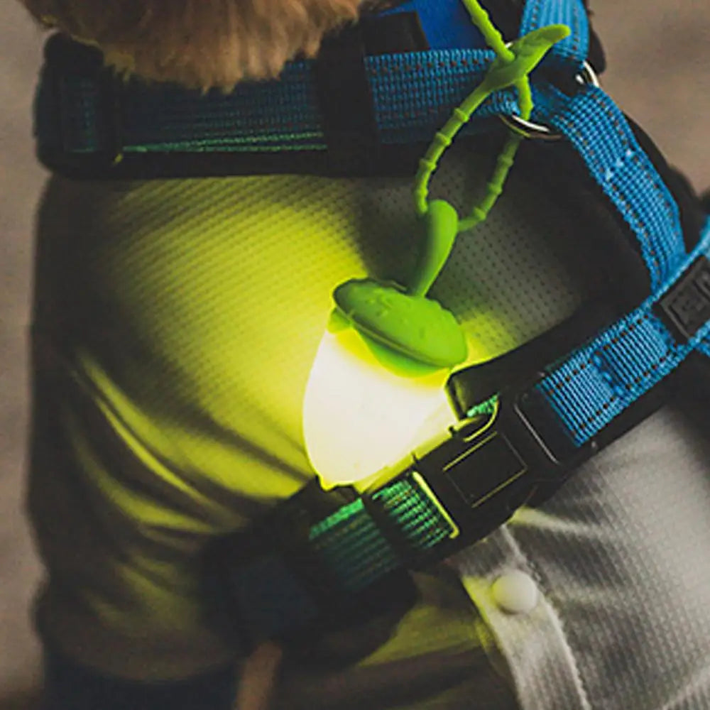 Dog Night Light 3 Flashlight Dog Cat Collar Glowing Pendant Night Safety Pet Leads Necklace Luminoues Bright Decoration Collars