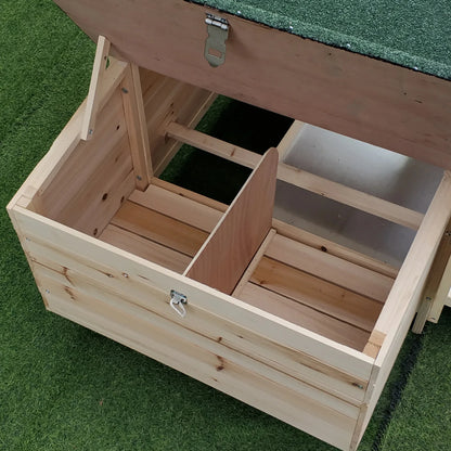 Wooden Chicken Coops Are Sheltered From Wind and Rain, Spacious and Easy To Clean, Suitable for Most of The Poultry