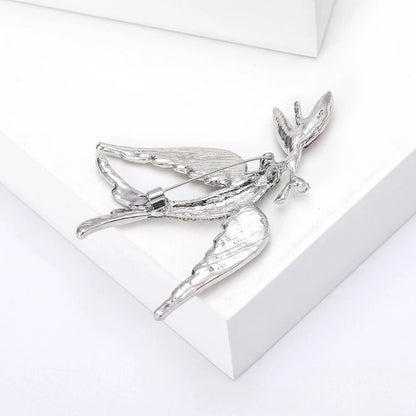 Swallow Holding A Branch Brooch Women's Alloy Rhinestone Bird Badge Fashionable and Versatile Suit Coat Corsage Jewelry Pin