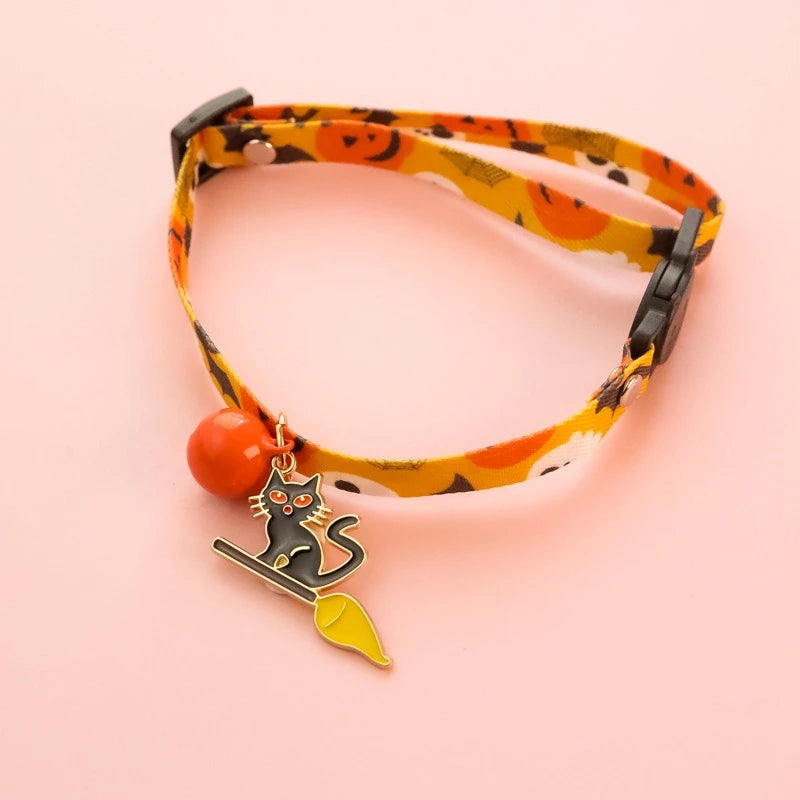 Lightweight Halloween Dog Collars Durable Skull Bat Pendant Cosplay Neck Accessories for Cats Personalized Decorate Pet Necklace