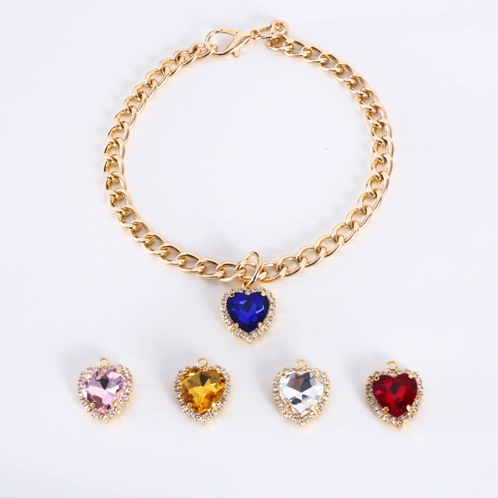 Luxury Dog Cat Necklace Jewelry with Heart Diamond Pendant Design Gold Chain Collar Pet Wedding Birthday Costume Accessories