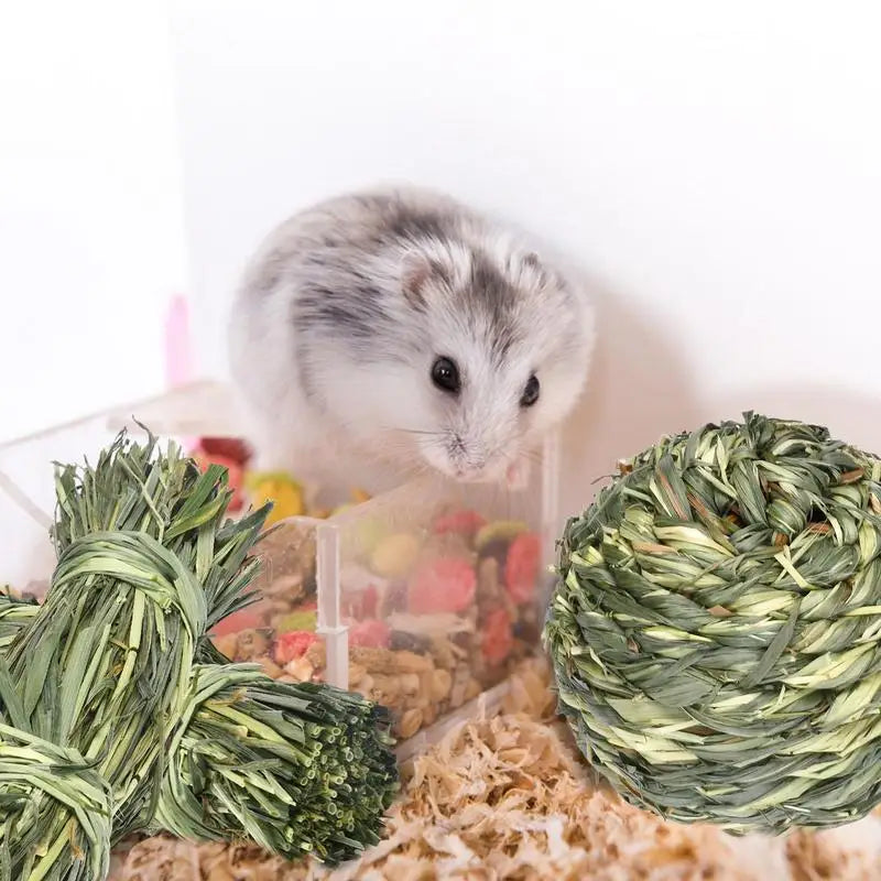 Rabbit Chew Toy Hamster Grass Ball Bite-Resistant Small Animal Treats Gnawing Fun For Rabbit Squirrel Hamster Chinchilla Guinea
