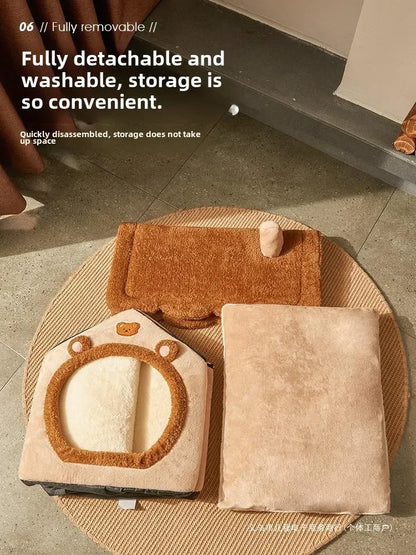 The kennel is universal in all seasons, the house type is small, the dog can be dismantled and washed, the dog house cat litter