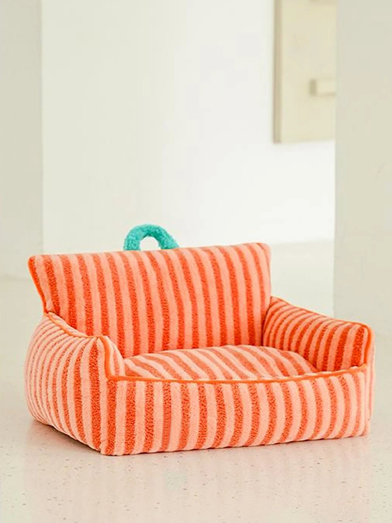 Cats Bed Stripe  Bed Sofa Cushions Plush Houses and Habitats Puppy Pet Kitten Accessories Goods Mat Things Accessory