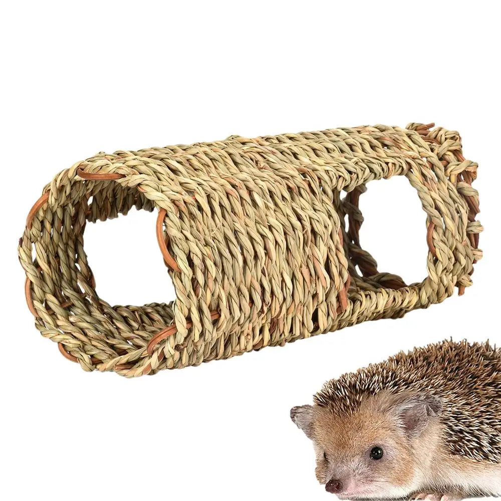 Hamster Grass Tunnel Natural Grass Tunnel Hamster Spacious Nest Indoor Pet Hideaway Hut Small Animals Activity Center for Dutch
