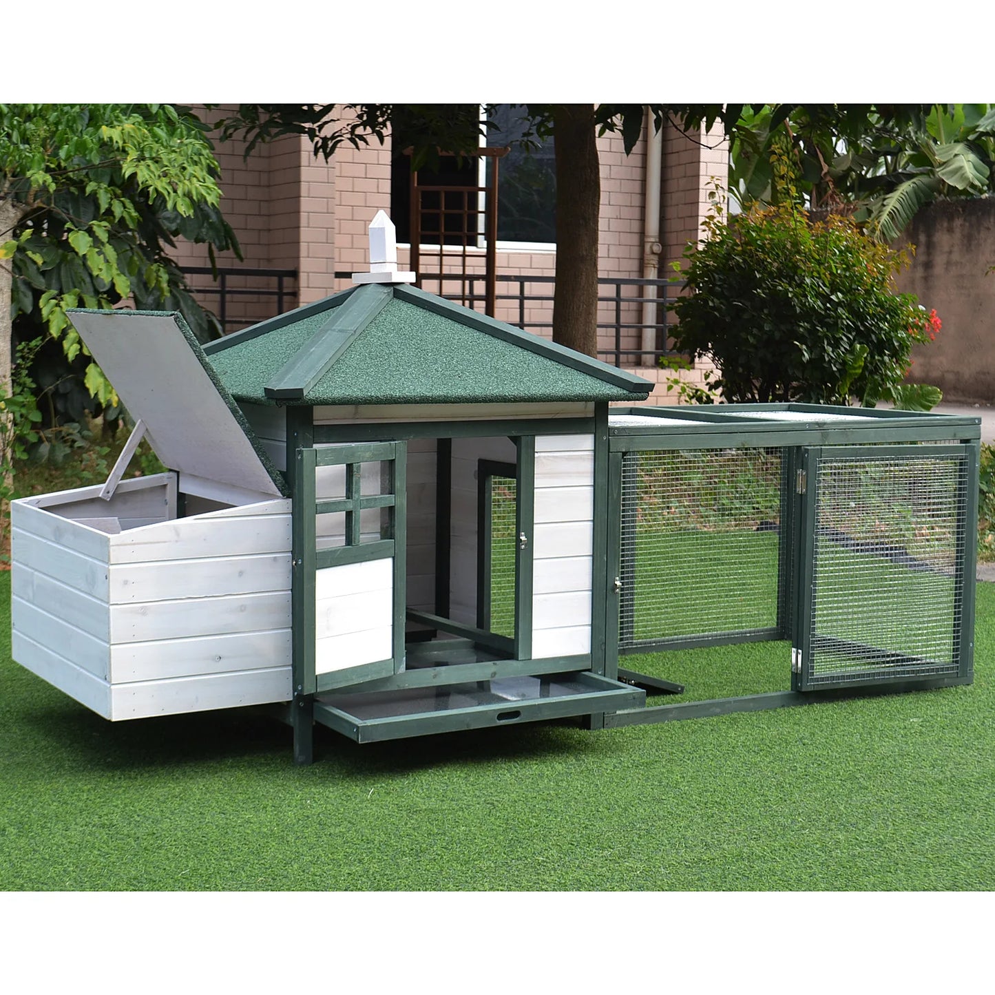Wooden Chicken Coops Are Sheltered From Wind and Rain, Spacious and Easy To Clean, Suitable for Most of The Poultry