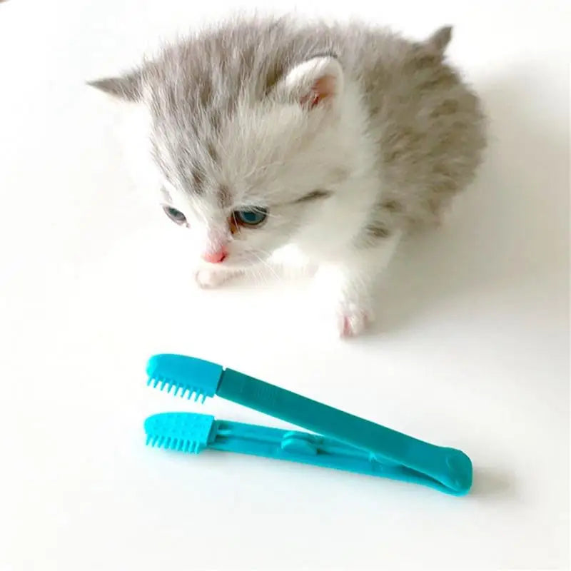 Pet Eye Comb Brush Tear Stain Remover For Cats Cleaning Grooming Comb For Small Dogs And Cats Flexible Silicone Design Soft