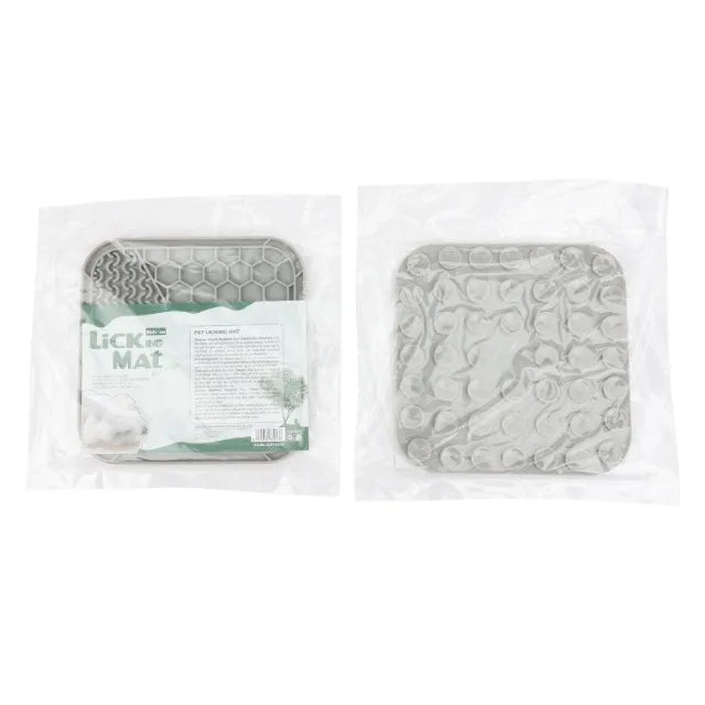 Pet Suction Cup Lick Pad Pet Lunch Mat Slow Food Pad for Cats and Dogs Powerful Suction Cup Easy To Wash Silicone Material