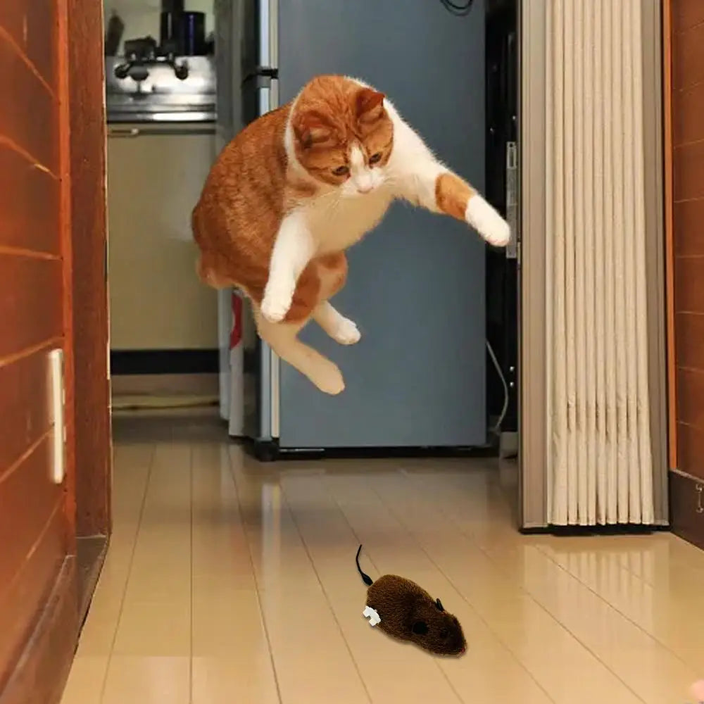Cat Mice Toys Wind up Indoor Cat Plush Mouse Hunting Toy Plush Mice Pet Toys Clockwork Mouse Running Toy Realistic Mouse