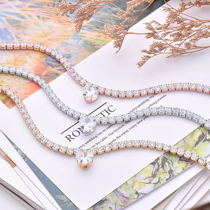 Luxury Gold Dog Chain Collar with Heart Diamond Rhinestone Cat Necklace Crystal Jewelry Pet Accessories for Small Dogs York Cats
