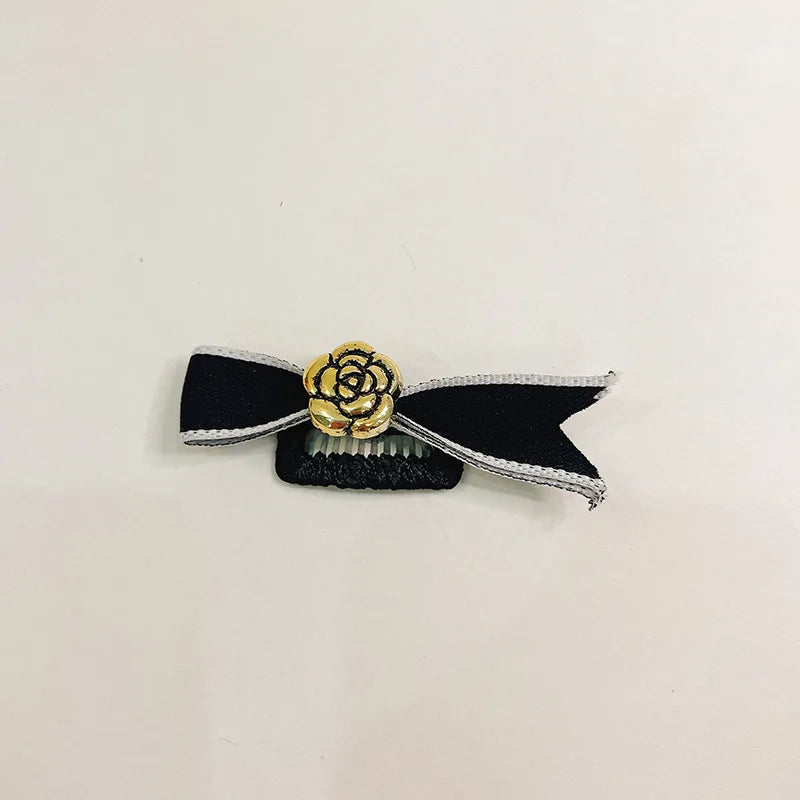 Elegant Black Chihuahua Dog Accessories Pearl Floral Party Hairpins for Kittens Long Hair Wear Bow Tie Necklace Pet Products