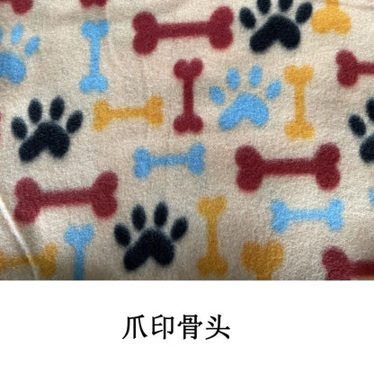 Pet Blanket Super Soft Dog Blanket with Cute Paw Print Warm Puppy Blanket Mat Bed Cover for Large Dogs Kitten Cat Small Animals