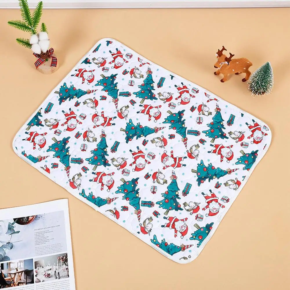 Reusable Puppy Pads Christmas Theme Pet Pee Pads Leak-Proof Puppy Pads Pee Pee Pads Super Absorbent Whelping Mat 60*45cm