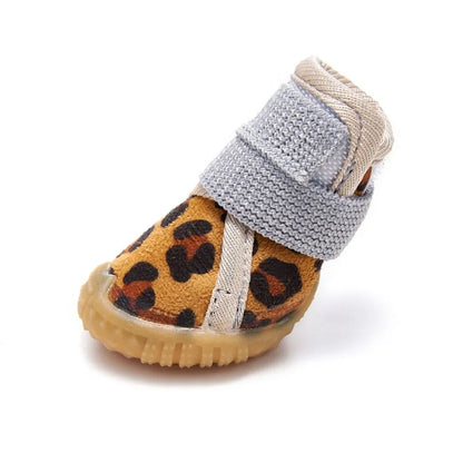 Pet Shoes Waterproof Non Slip Puppy Snow Booties for Small Dogs Chihuahua Boots for Winter Tiny Cat Shoes for Cold Weather 4pcs