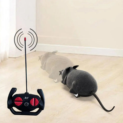 Robotic Mouse Cat Toy RC Mouse Cat Toy Squeaky Mouse Cat Toy Battery Powered Mimics Motion Of Real Prey Fun Interactive Play