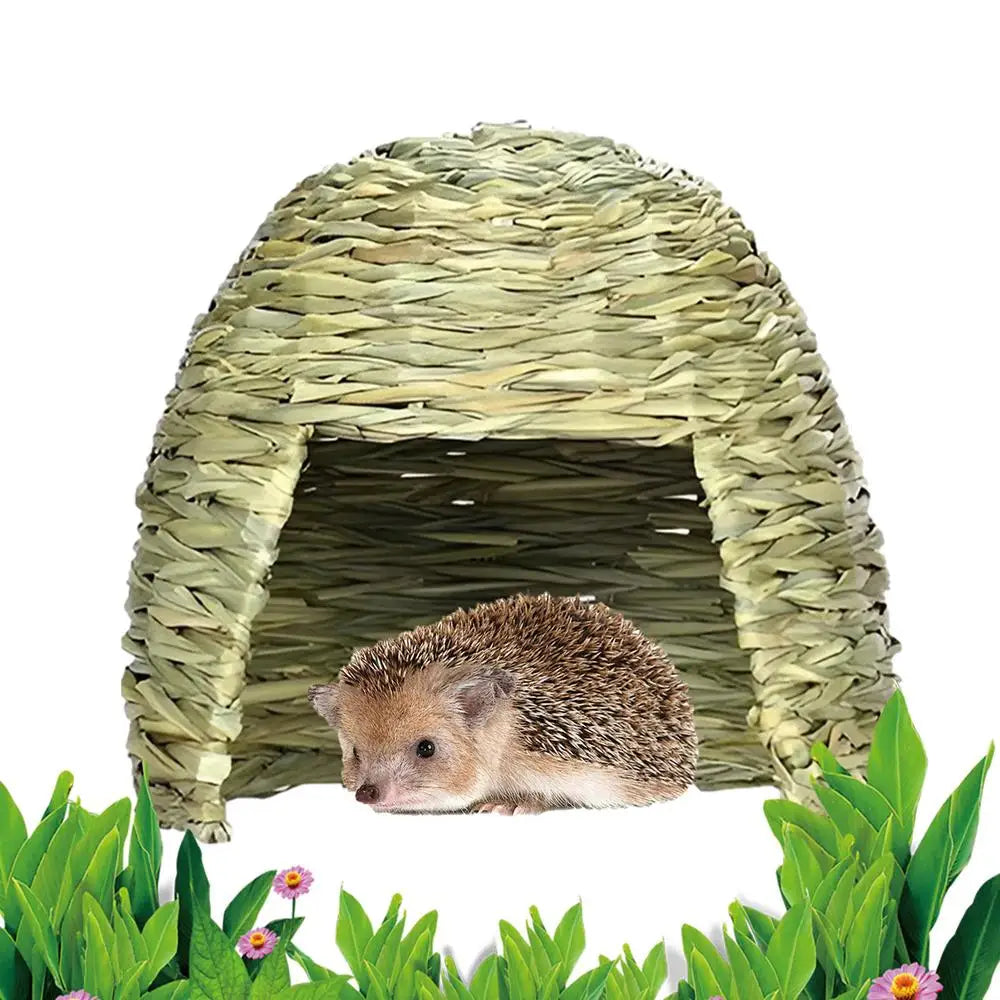 Grass House for Rabbits Folding Beds Guinea Pig Hideouts Small Animal Play Hideaway Bed Habitat Decor Pet Hay Bed Playhouse