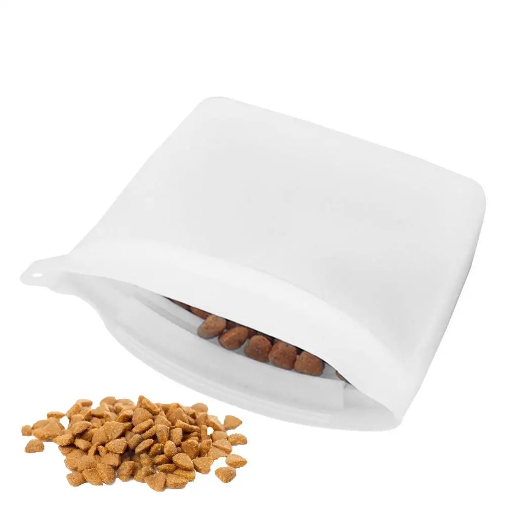Silicone Dog Treat Bag Outdoor Feeder Portable Dog Training Bag Waterproof Dog Treat Holder Pouch Food Reward Storage Bag