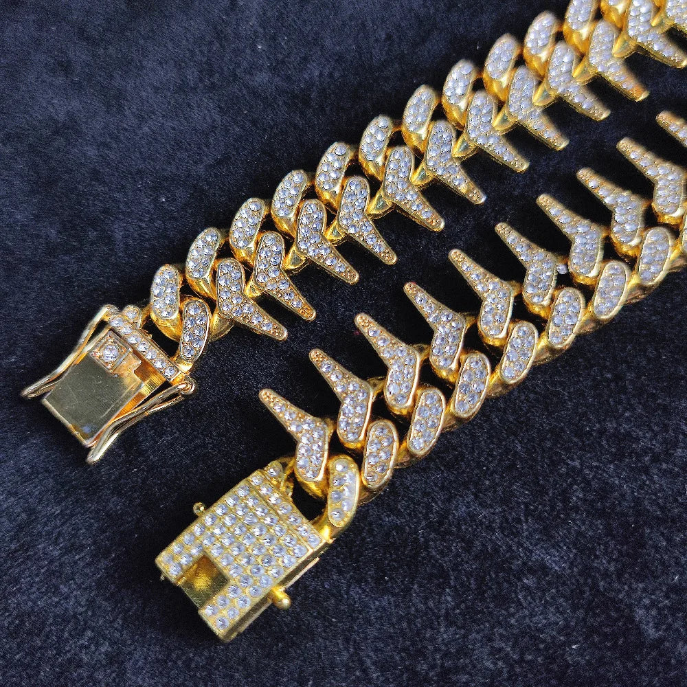 13mm Bling Diamond Chain Dog Cat Collar with Spiked Rivet Design, Luxury Gold Cuban Link Dog Collar for Small Medium Large Dogs