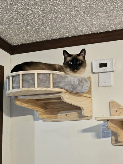 Cats Tree Climbing Shelves Cat Perch Wall-Mounted Wooden Platform For Cats & Kitten Big Steps Scratching Post For Grinding Claws