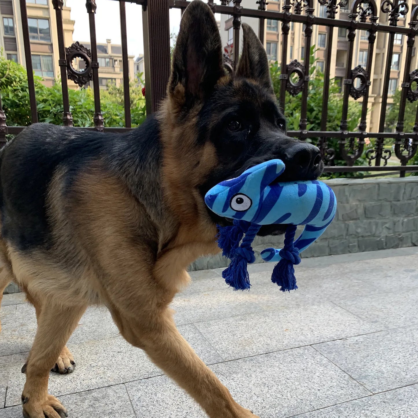 Dog Plush Toy Cross Border Plush Filled Striped Chameleon Lizard Squeaking Pet Toy Dog Toy Fleece Squeak Toys