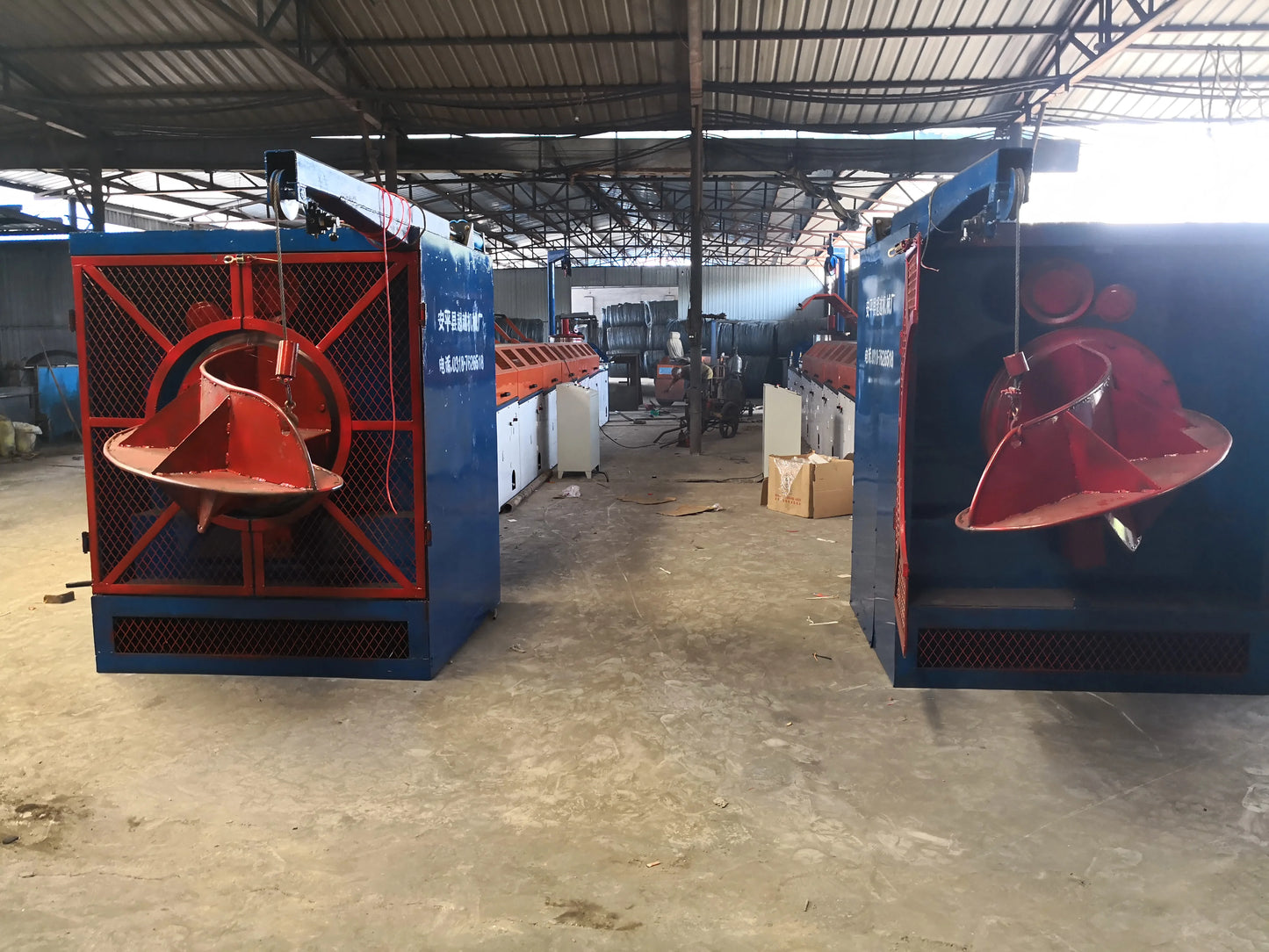 Breeding rabbit cage