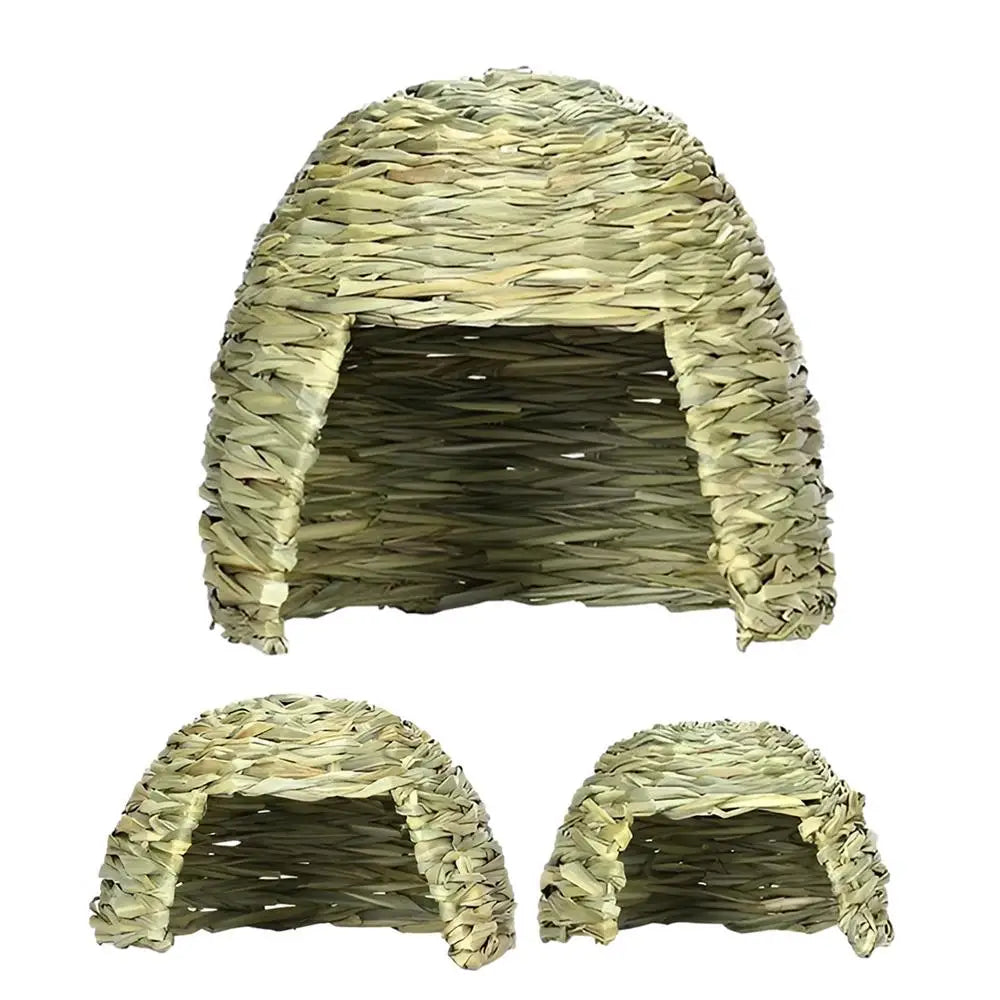 Grass House for Rabbits Folding Beds Guinea Pig Hideouts Small Animal Play Hideaway Bed Habitat Decor Pet Hay Bed Playhouse