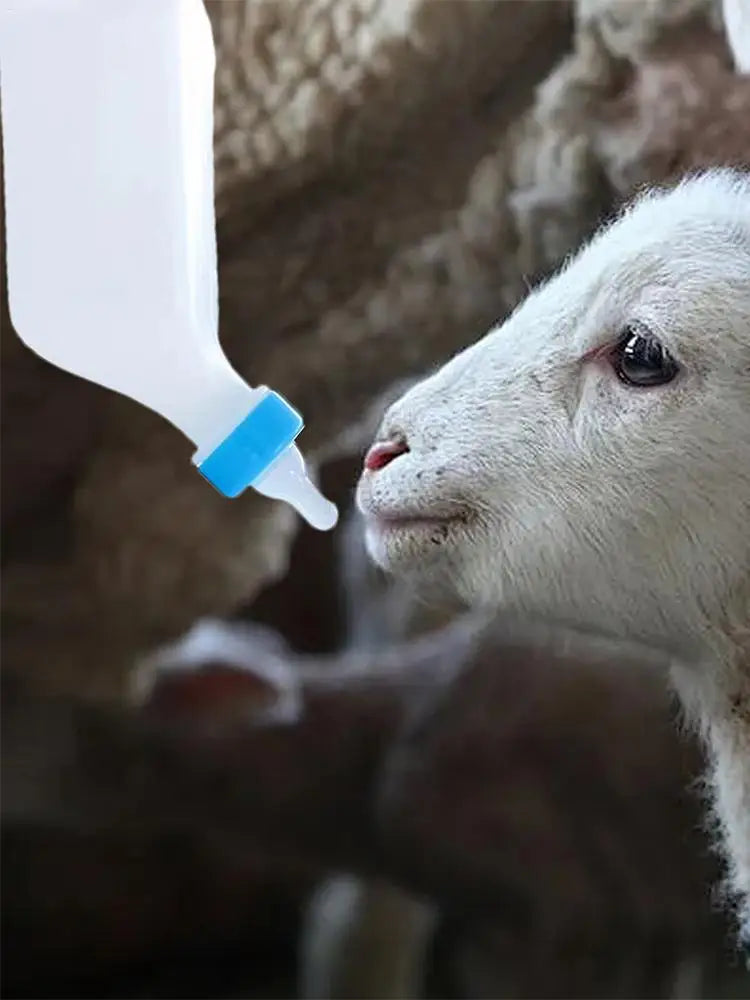 Baby Goat Bottle Lamb Bottle Animal feeding supplies Hangable Milk Feeder Veterinary hanging milk bottle with Clear Scale