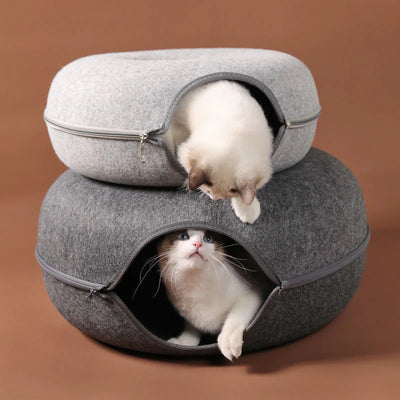 "Interactive Donut Cat Bed: A Dual-Use Toy and Cozy Bed for Your Playful Kitten!"